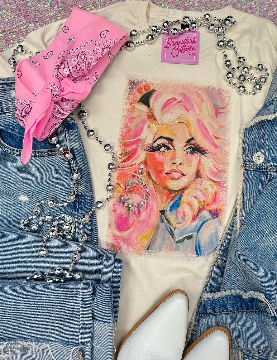 PRE-ORDER Sweet Dolly Tee